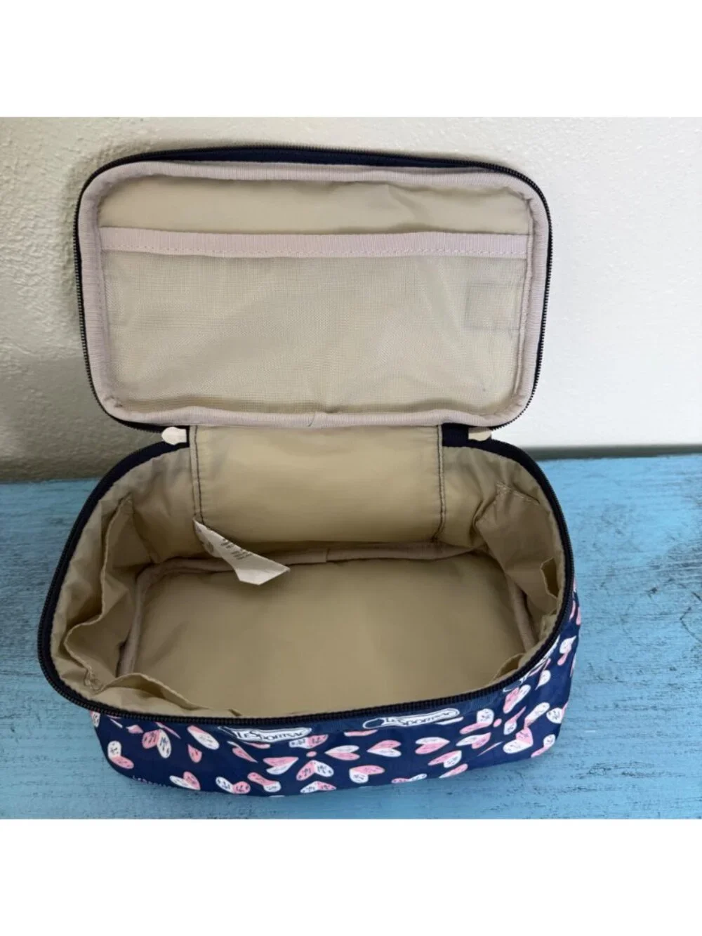 LeSportsac 3-Piece Cosmetic Bag Set In Heartburst Navy Pattern NWT